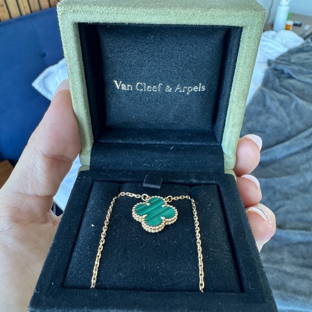 Van Cleef & Arpels Malachite Vintage Alhambra Necklace